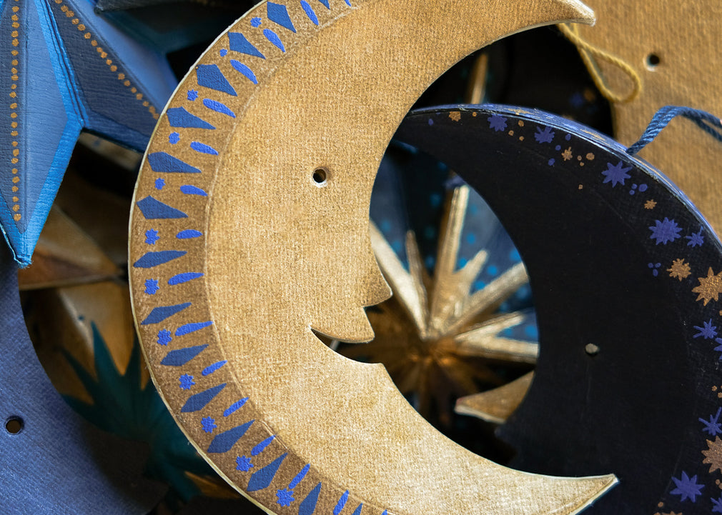 Golden Man on the Moon Screen-Printed Board Decoration
