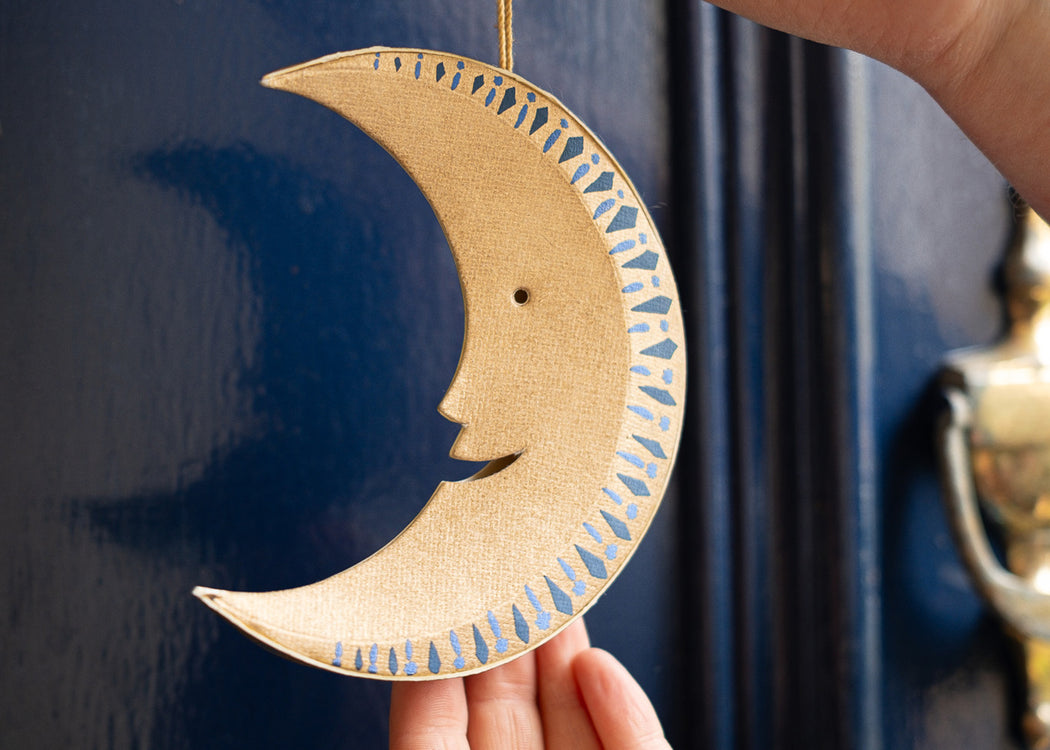 Golden Man on the Moon Screen-Printed Board Decoration