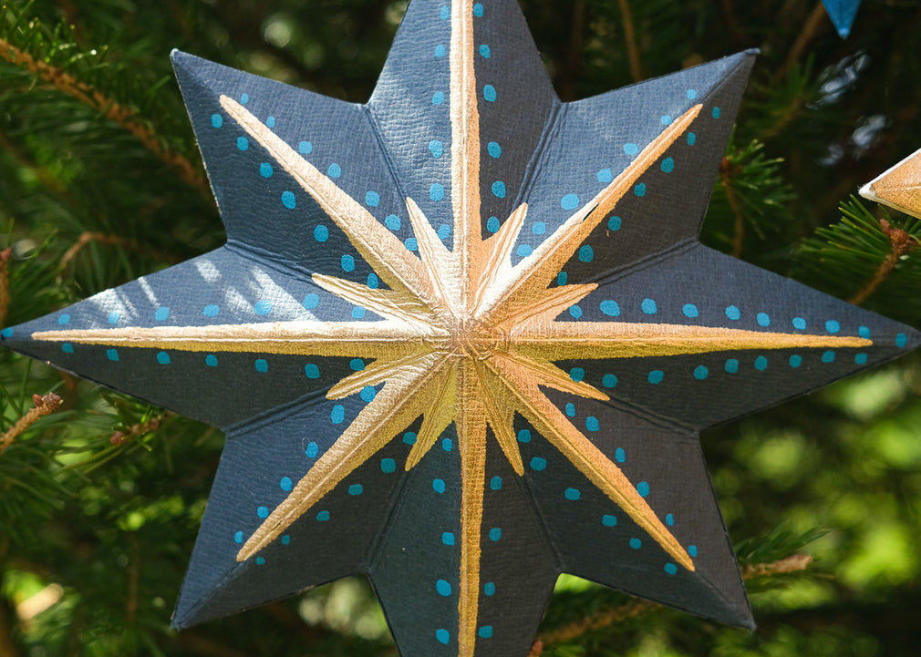 Twinkling Star Screen-Printed Board Decoration
