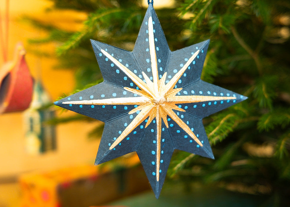 Twinkling Star Screen-Printed Board Decoration