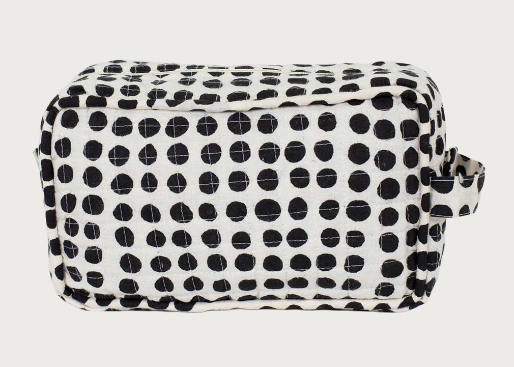 Dots Washbag Black & White Medium