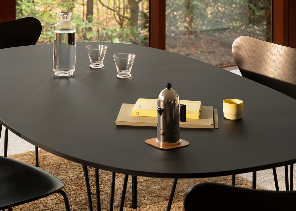 Superellipse B616 Dining Table