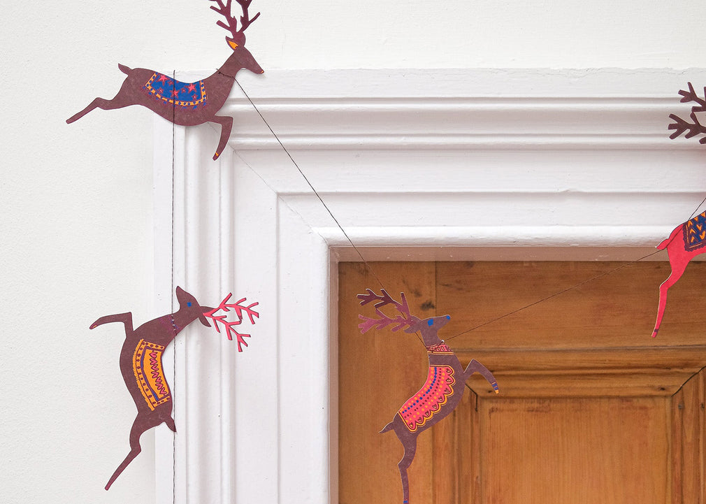 Reindeers Sewn Garland