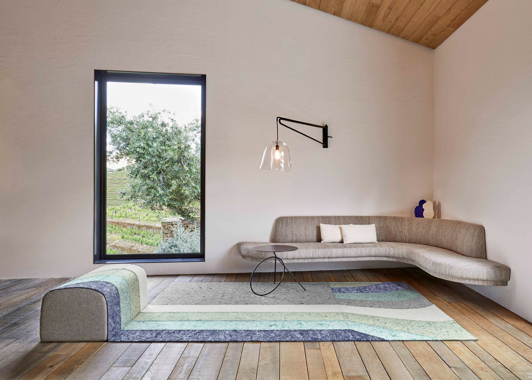Nuances Rug Curve Nalad Blue