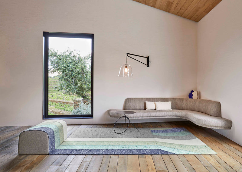 Nuances Rug Curve Nalad Blue