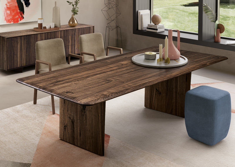 Vela Dining Table
