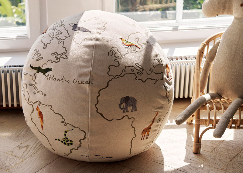 World Pouf