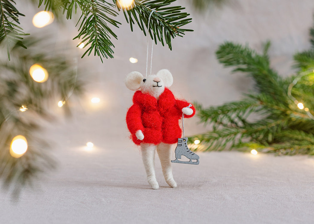 Mouse with Skates & Jacket Felt Decoration