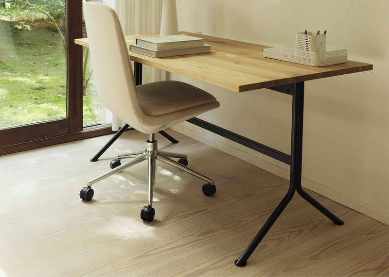 Kip Desk