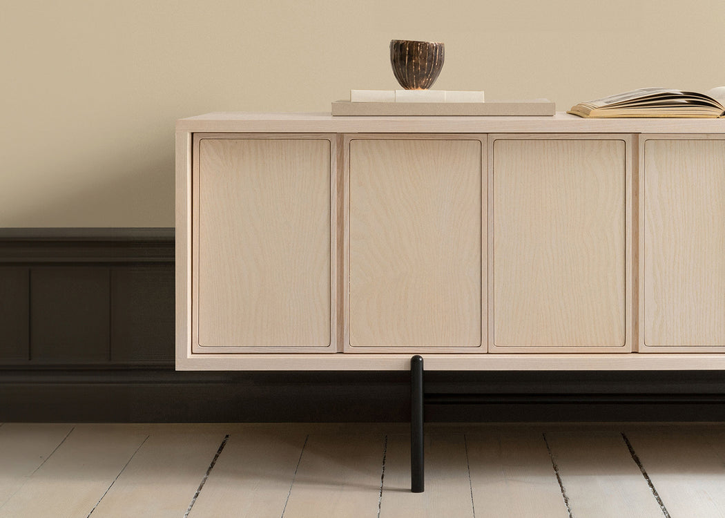 Canvas Media Unit Whitened Ash