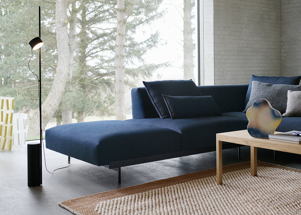 In Situ Right Hand Facing Chaise Sofa Vidar 554