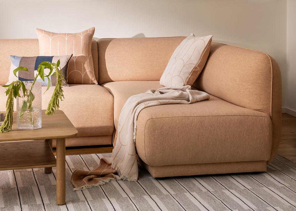 Méris Right Hand Facing Corner Sofa