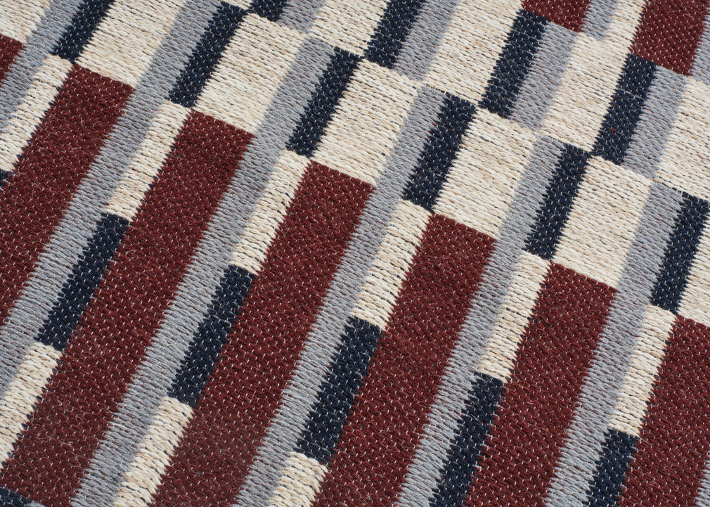 Offset Rug Burgundy