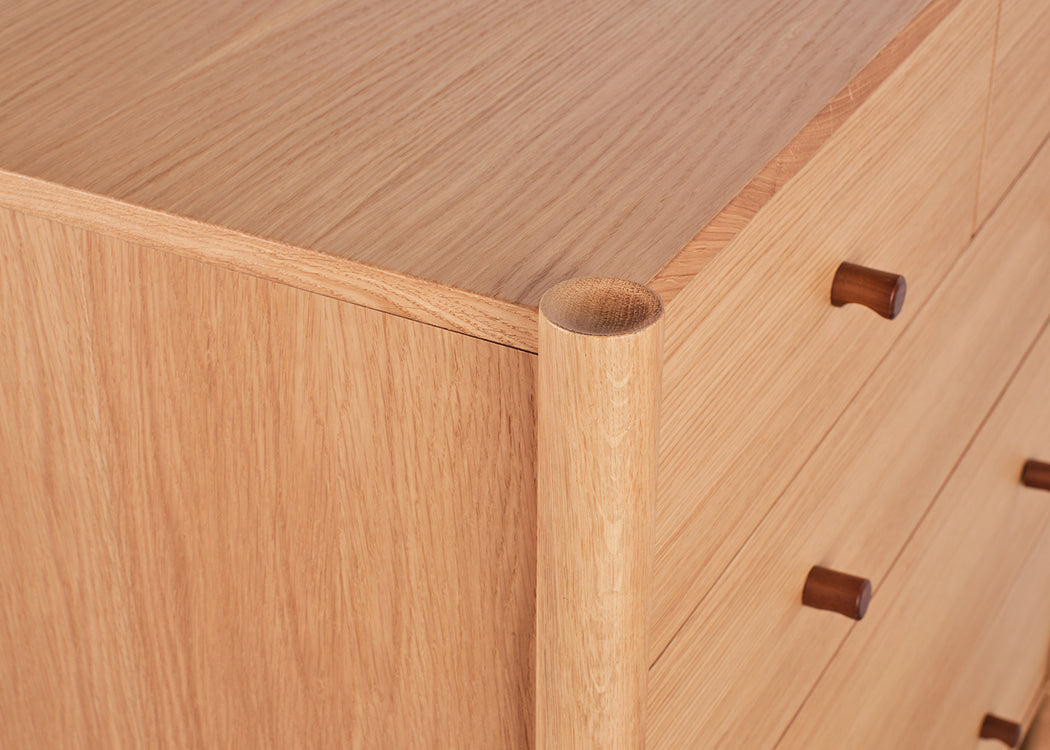 Scoop 5 Drawer Chest