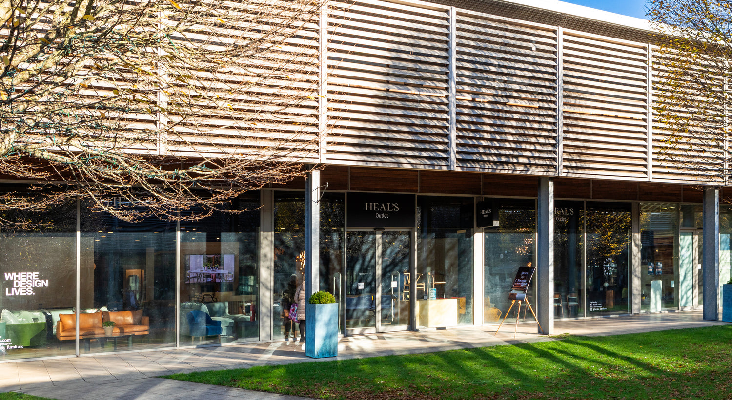 Heal's outlet store Bicester Avenue storefront
