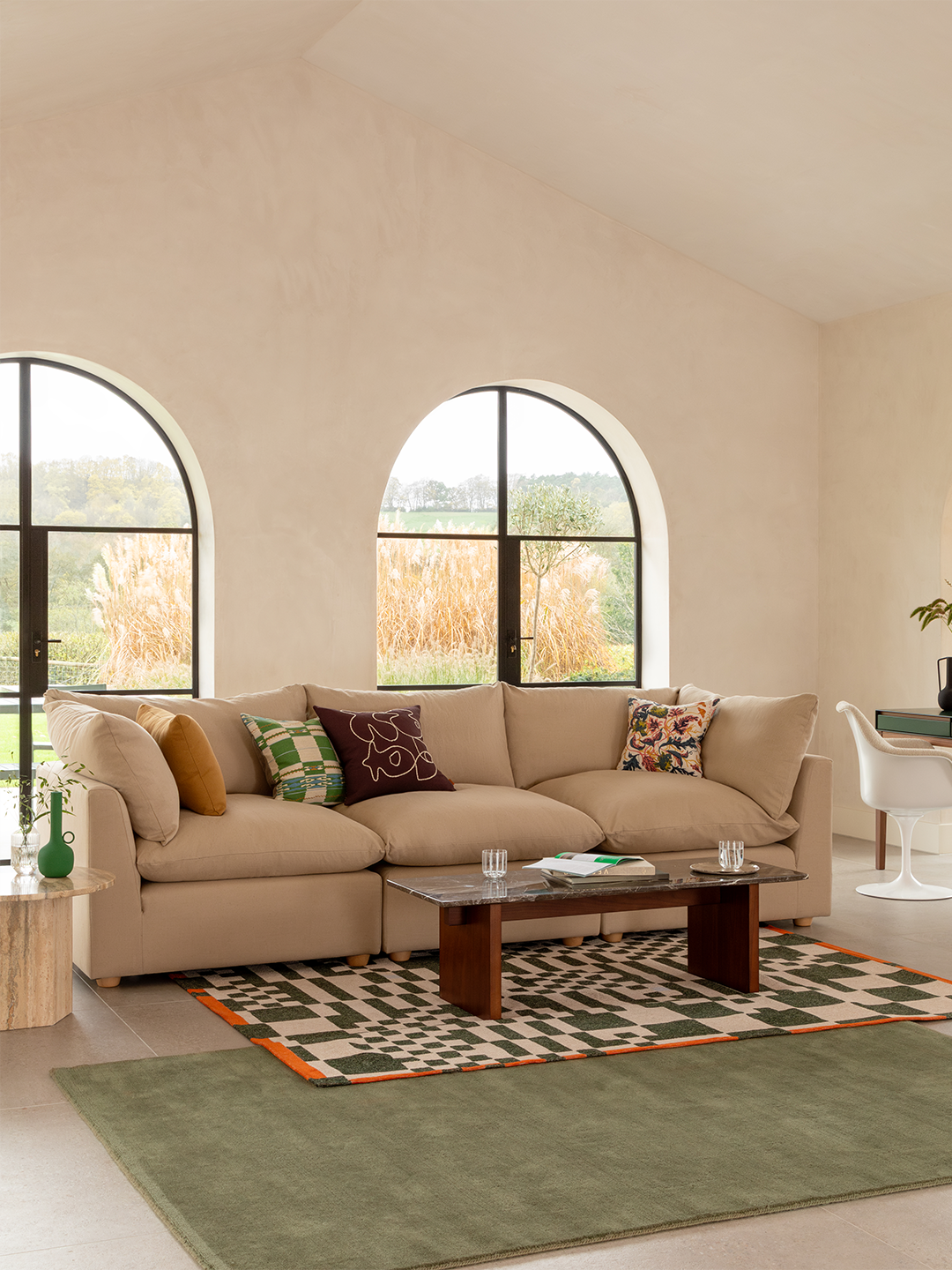 Astrid sofa