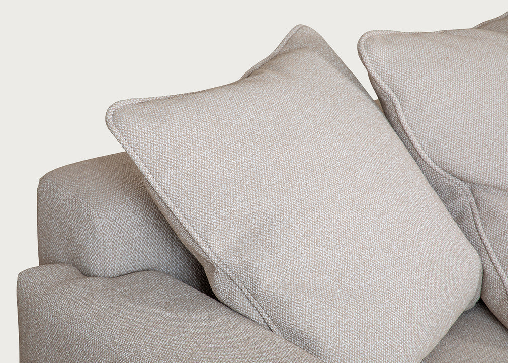 Torrington Loveseat