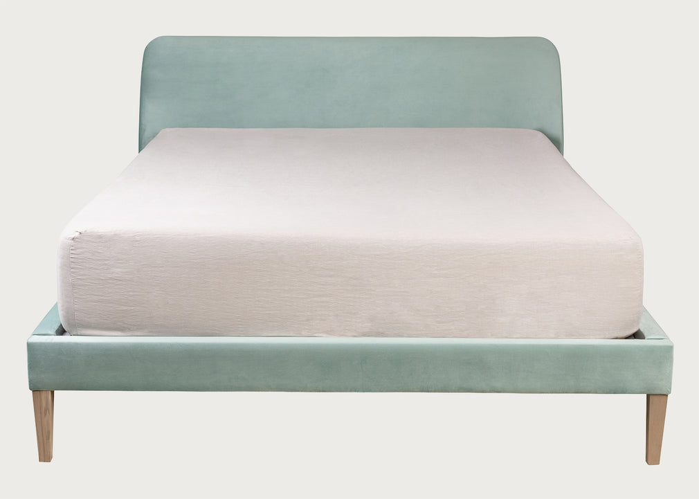 Wallis Bed