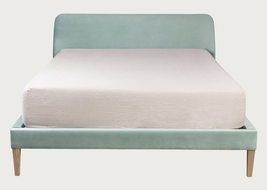 Wallis Bed