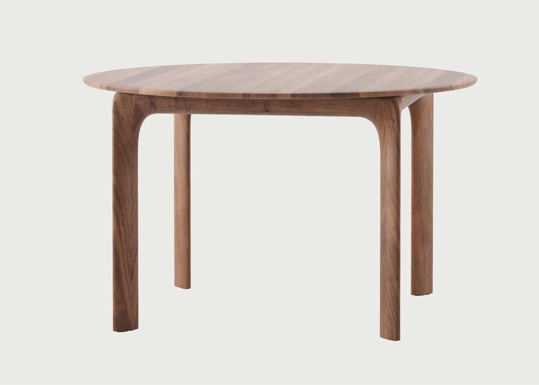 Fin Extending Table Round