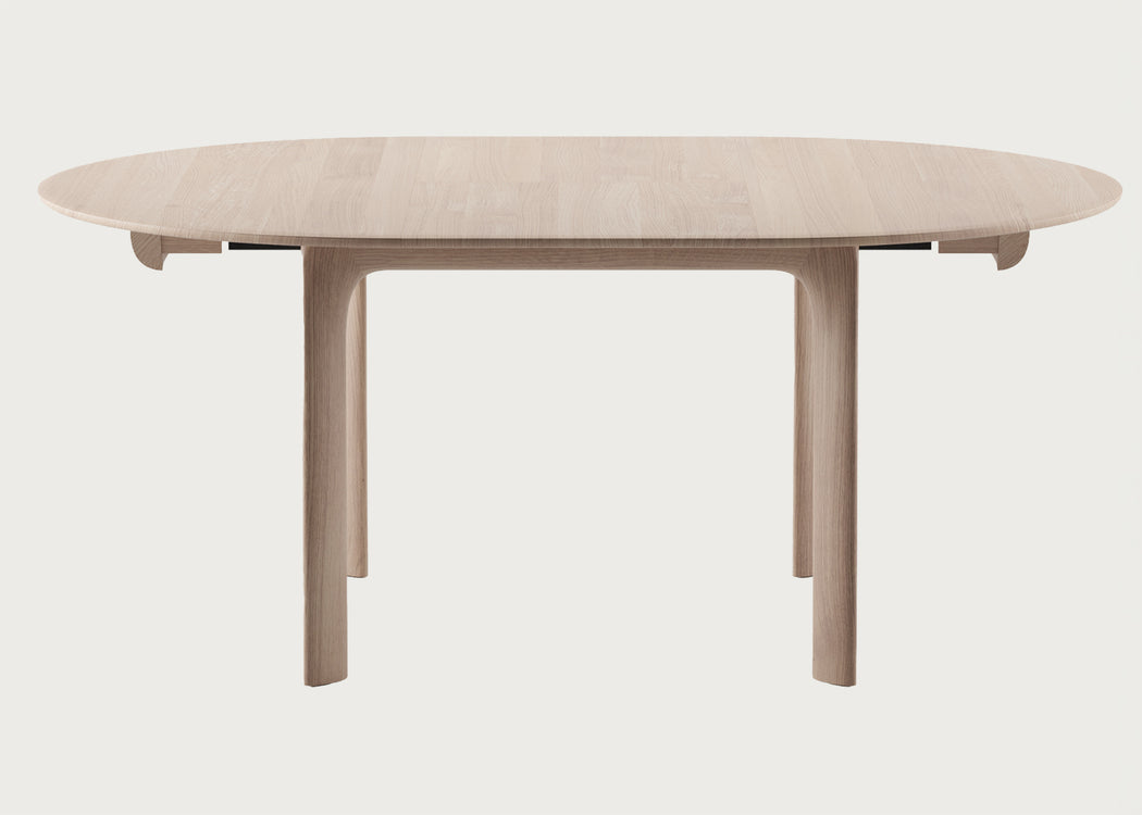 Fin Extending Table Round