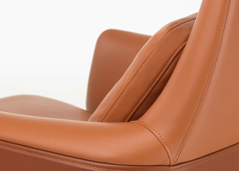Grand Relax Chair & Ottoman in Cognac Leather