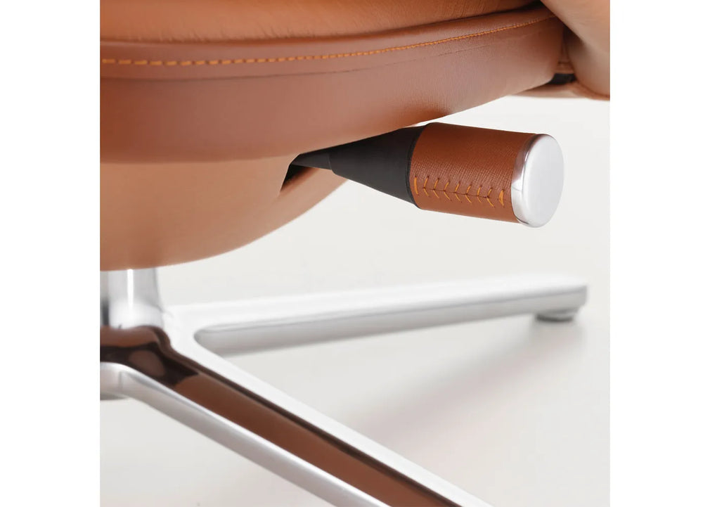 Grand Relax Chair & Ottoman in Cognac Leather
