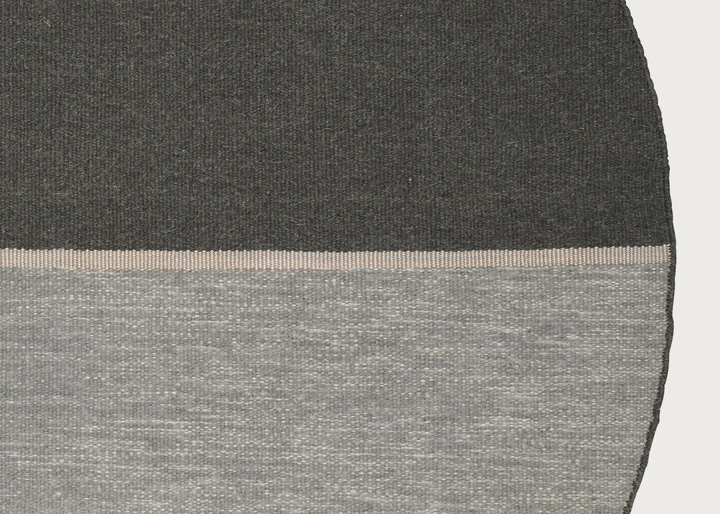 Magnatized Stone Rug Round