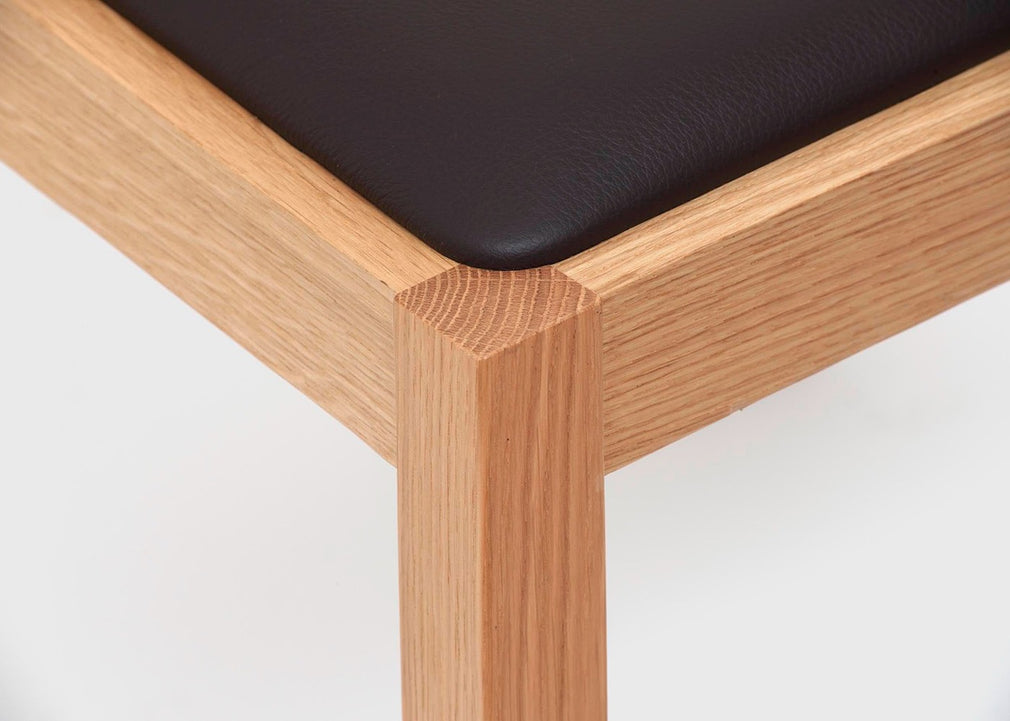 Profile Chair Oak & Brown