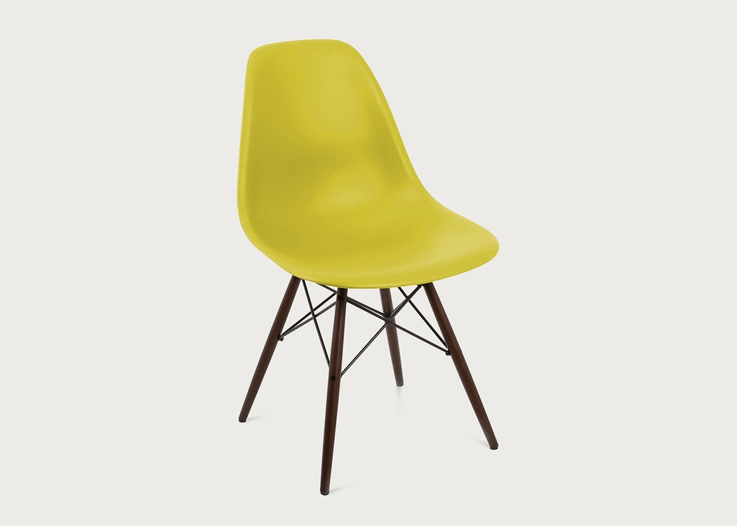 Eames Plastic Side Chair RE DSW Mustard / DSW Dark Maple