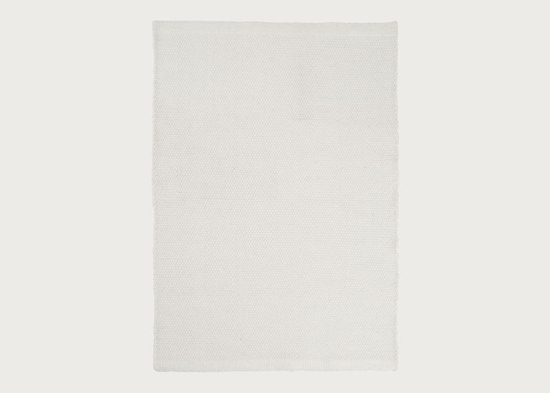 Asko Rug White 250cm x 350cm
