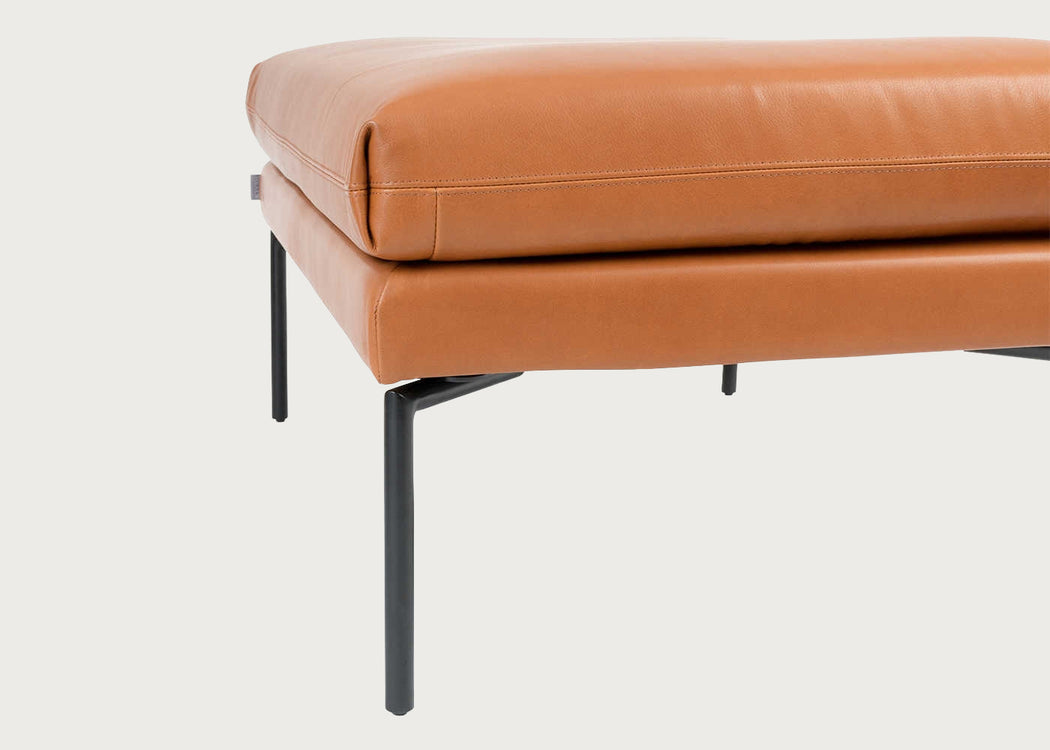 Matera Ottoman Daino Leather Treacle / Black