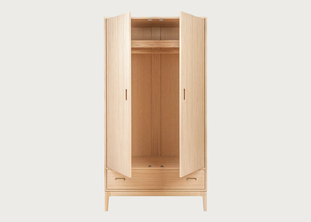 Morten Wardrobe