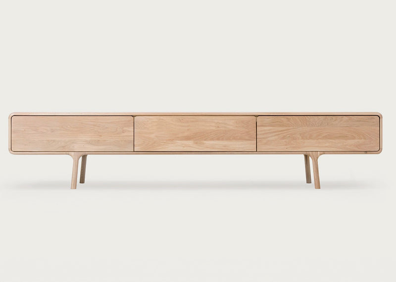 Fawn Lowboard 3 Drawers TV Unit White Oiled Oak