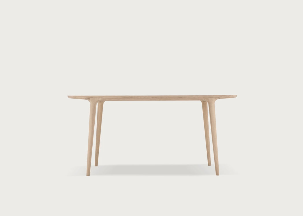 Fawn Dining Table White Oiled Oak / 160cm x 90cm
