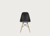 Eames Plastic Side Chair RE DSW Deep Black / DSW Ash Honey