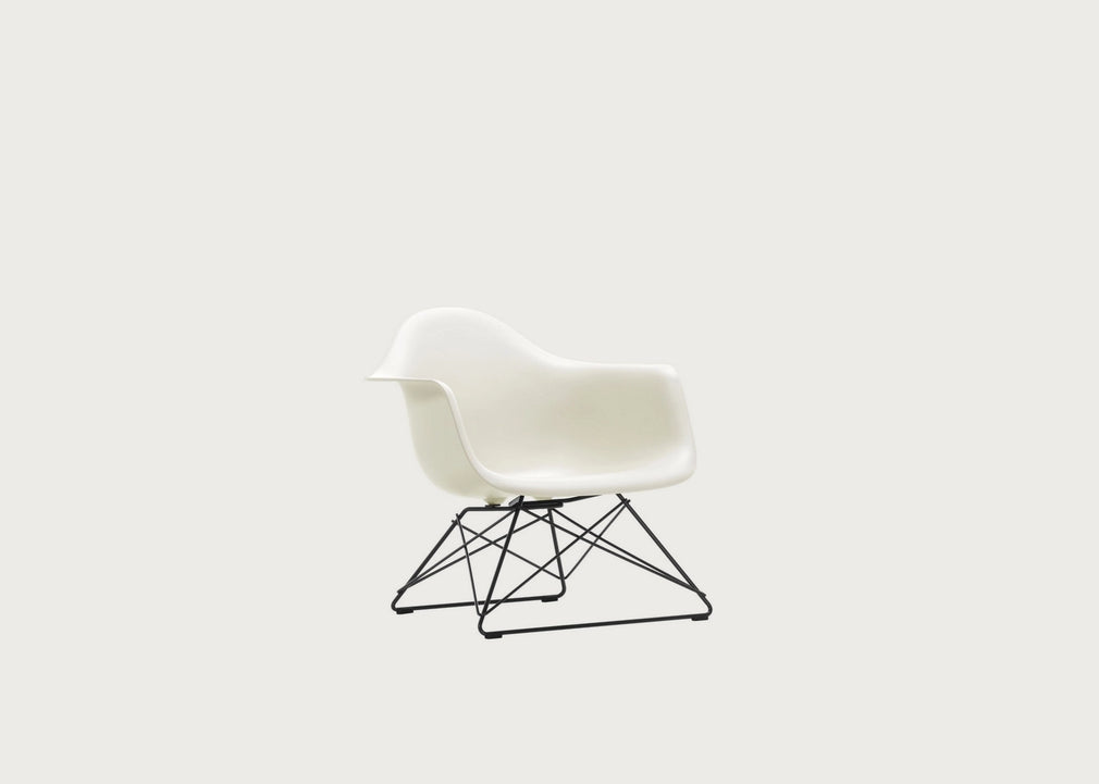 Eames Plastic Armchair RE LAR Pebble / LAR Basic Dark Powder
