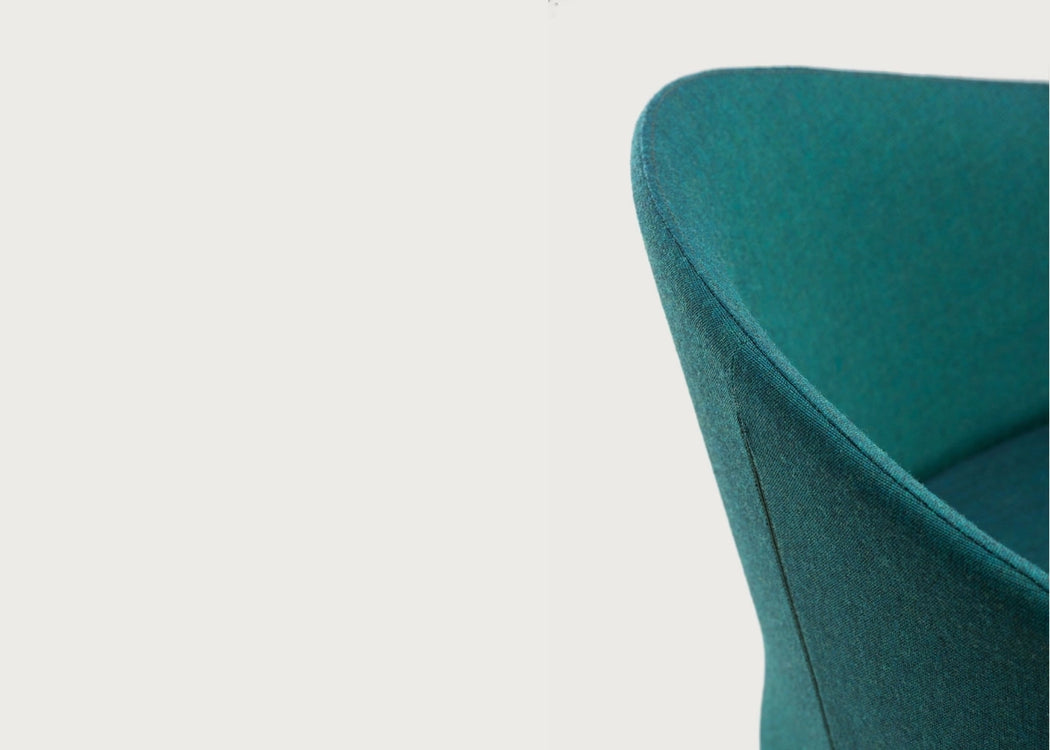 Saia Dining Chair Kvadrat Canvas 984