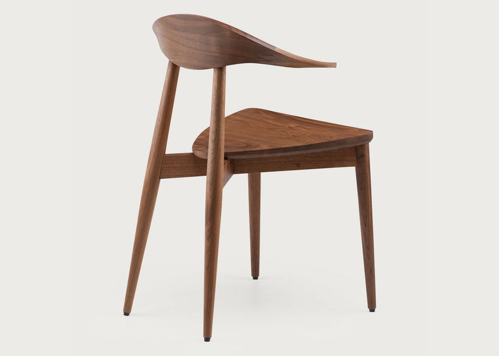 Manta Chair Danish Oiled Walnut