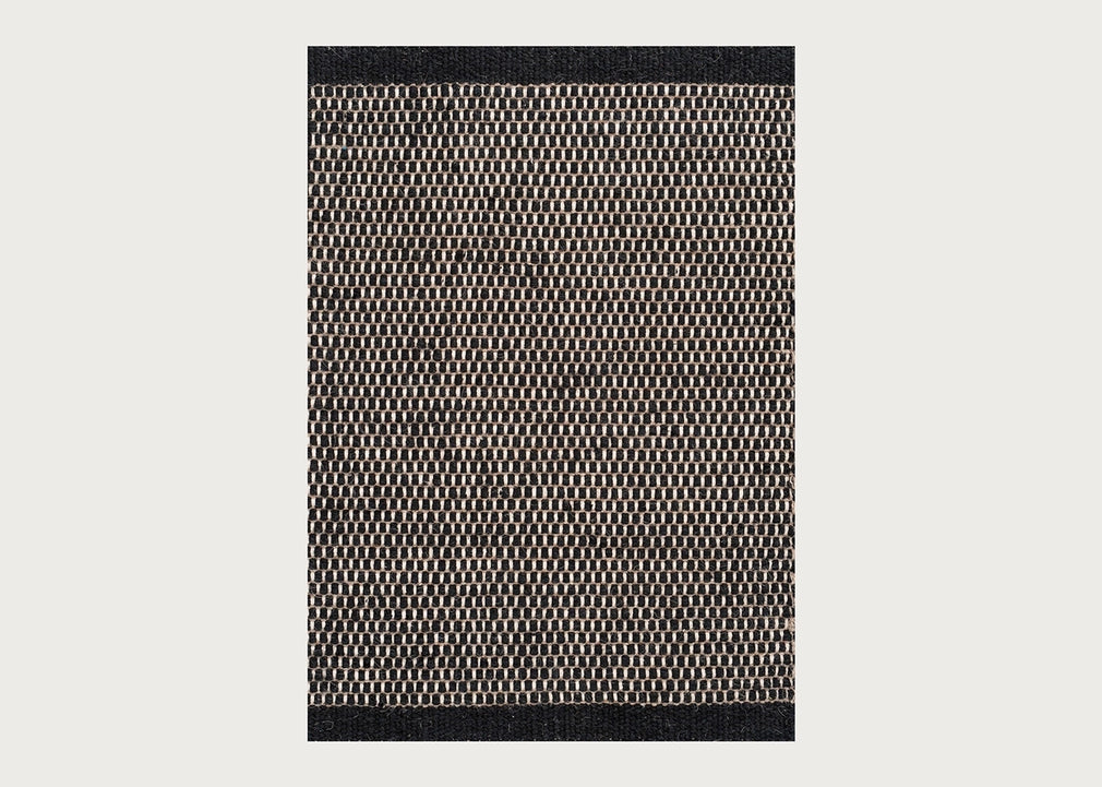Asko Rug Black 250cm x 350cm
