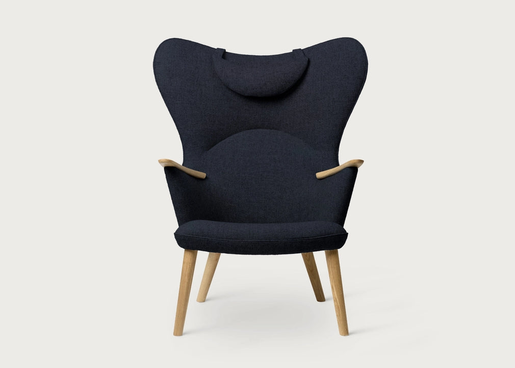 CH78 Mama Bear Lounge Chair Kvadrat Fiord Navy Blue 782