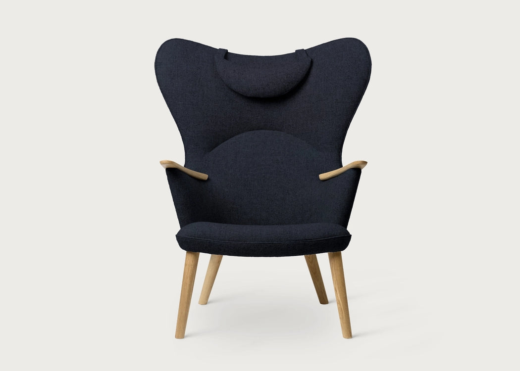 CH78 Mama Bear Lounge Chair Kvadrat Fiord Navy Blue 782