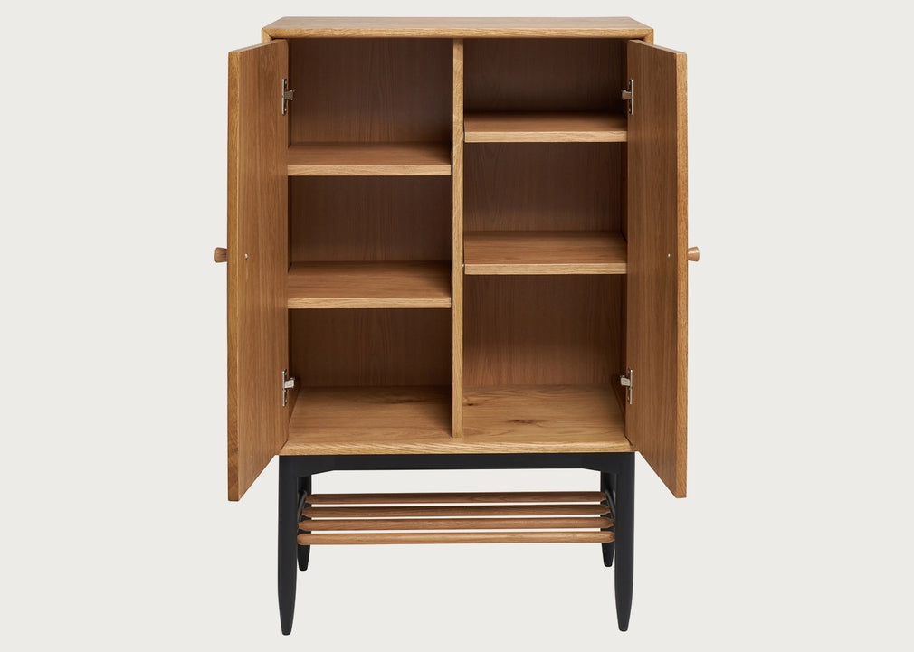 Monza Universal Cabinet