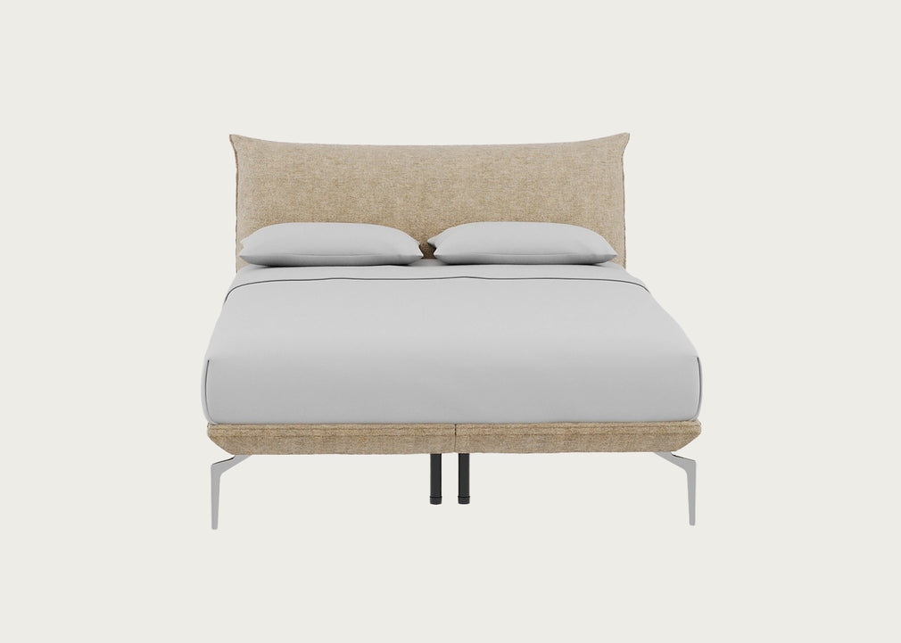 Aria Bed King / Nova Velluto Almond / Chrome