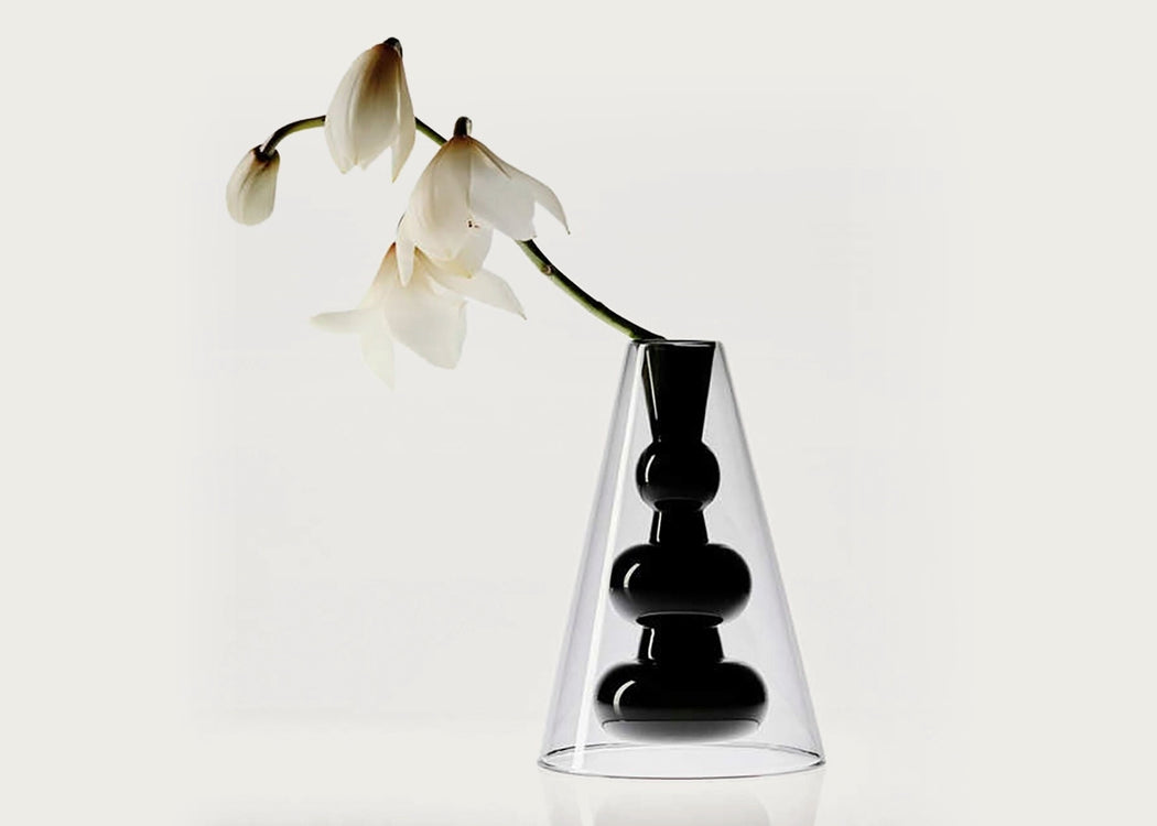 Bump Vase Cone