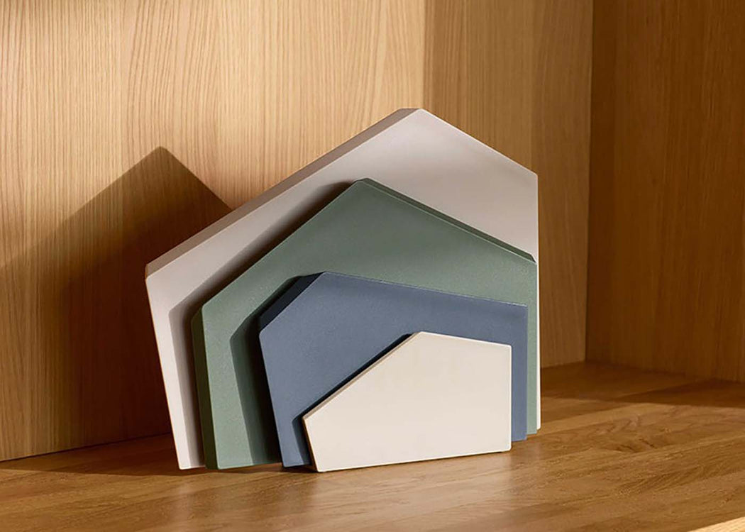 Zurich Cutting Board Holder Cumin