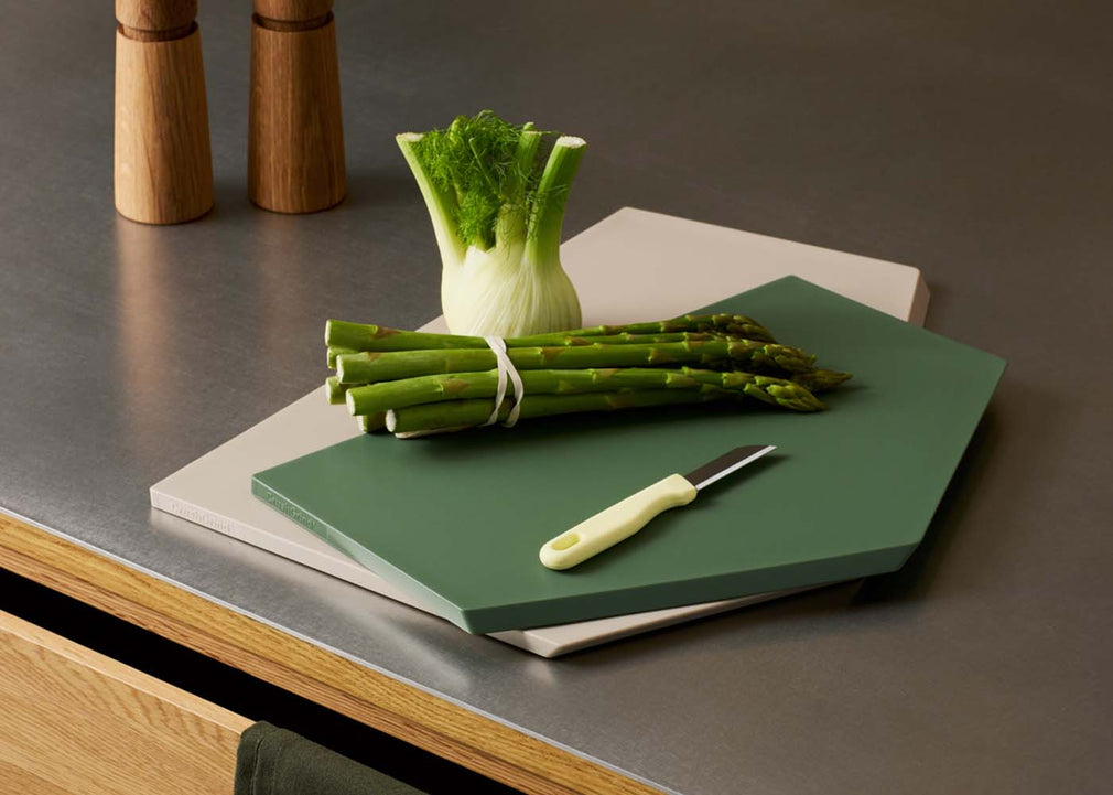Zurich Cutting Board 38cm Parsley