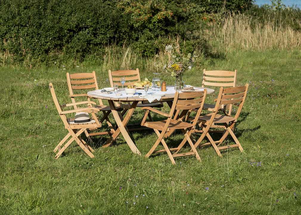 Selandia Folding Armchair