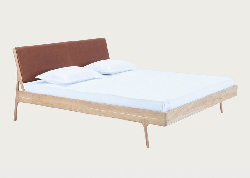 Fawn Bed Dakar Leather King