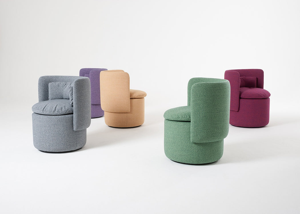 Group Cocktail Swivel Chair